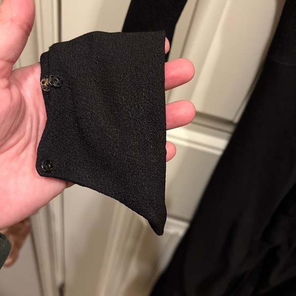 vintage 1930s black crepe mourning dress lace cutout, front gathers, Buttons - Picture 7 of 14